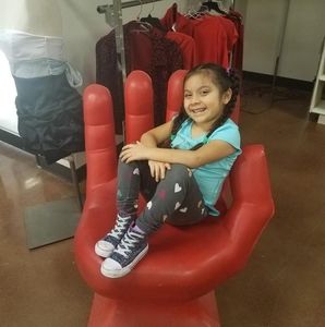 Meet your Posher, Pedro n yolanda